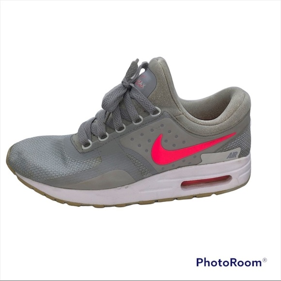 Nike Other - Nike air max zero essentials GS Sneakers